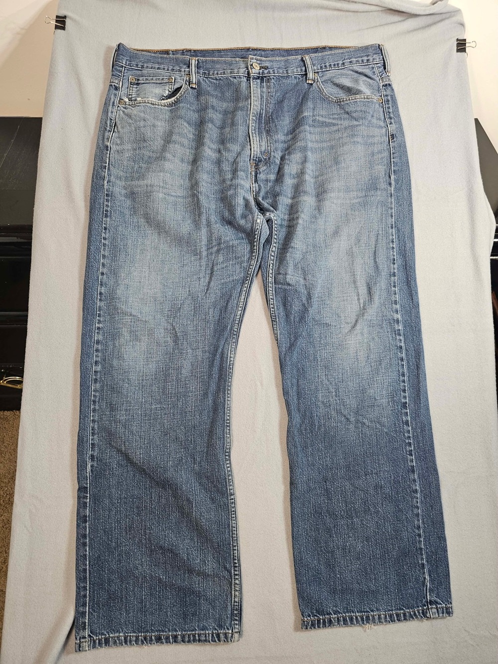 Levi’s 569 Loose Straight Jeans Men’s 42x32 Faded Blue Baggy Y2K